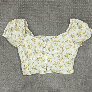Hollister Yellow and White Floral Puff Sleeve Crop Top